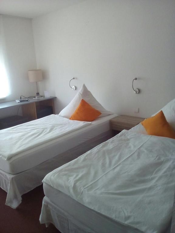Hotel Astra Rastatt Exterior foto